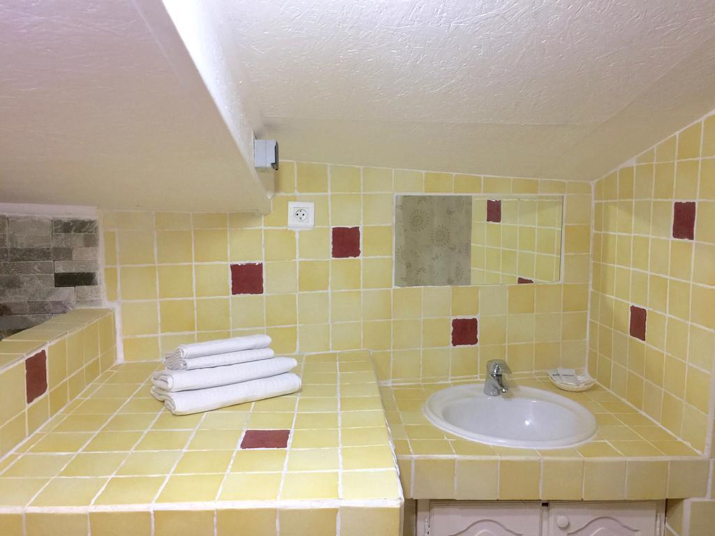 La Petite Maison D'Athenopolis Apartment กรีโมด์ ภายนอก รูปภาพ